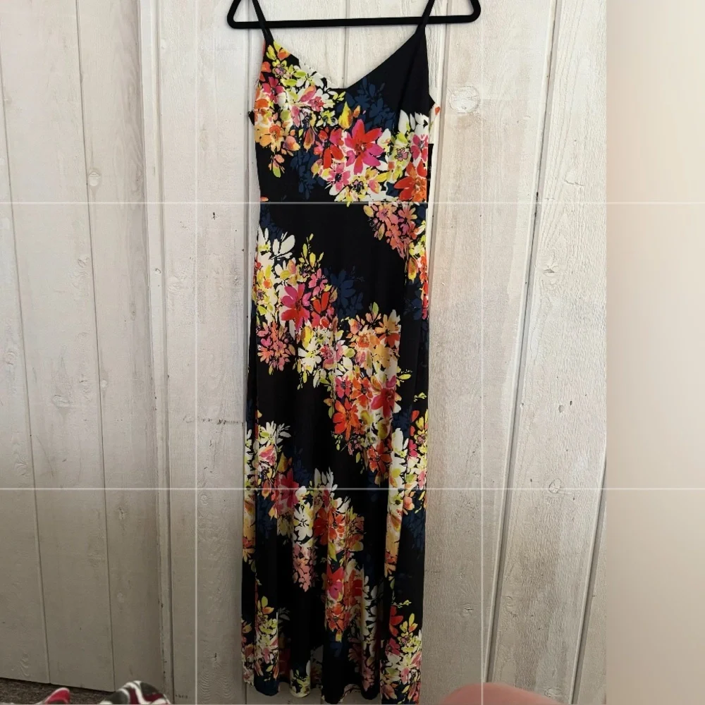 Maggy London Size 2 Maxi Long Floral Dress - Picture 1 of 12